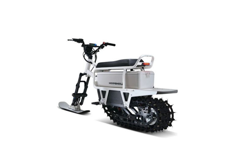 MOONBIKE_snowbike_4a.jpg
