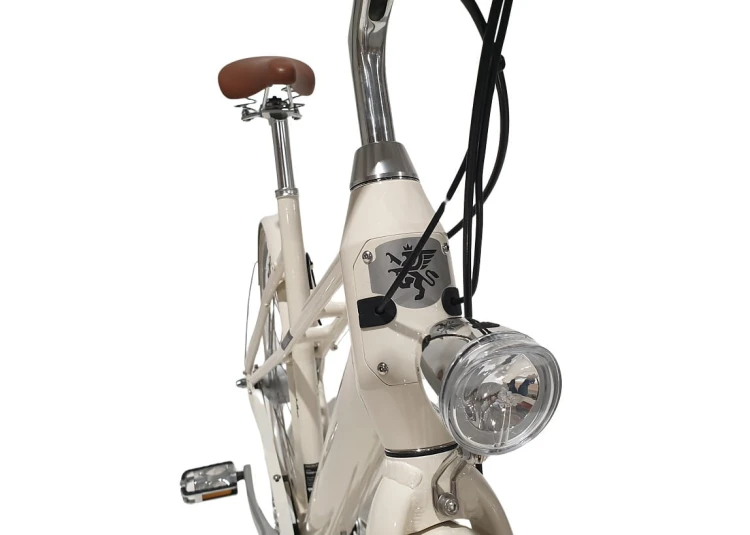GEOBIKE-MFC_citybike_SedinaWhite_D3.jpg